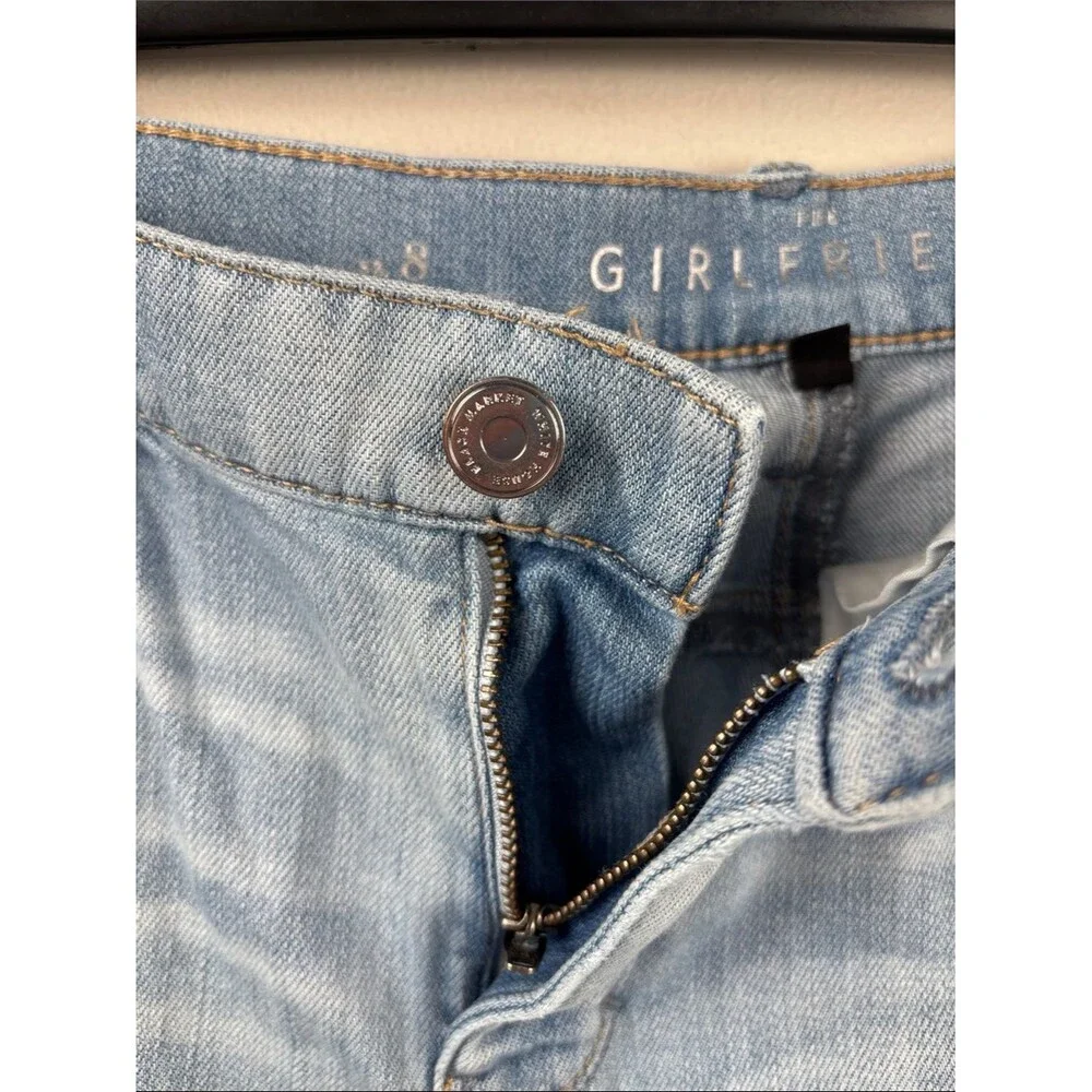 White House Black Market Light Blue Embroidered Floral distressed Jeans